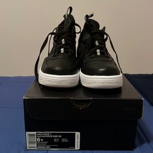 Nike Air Force 1 Ultraforce Mid